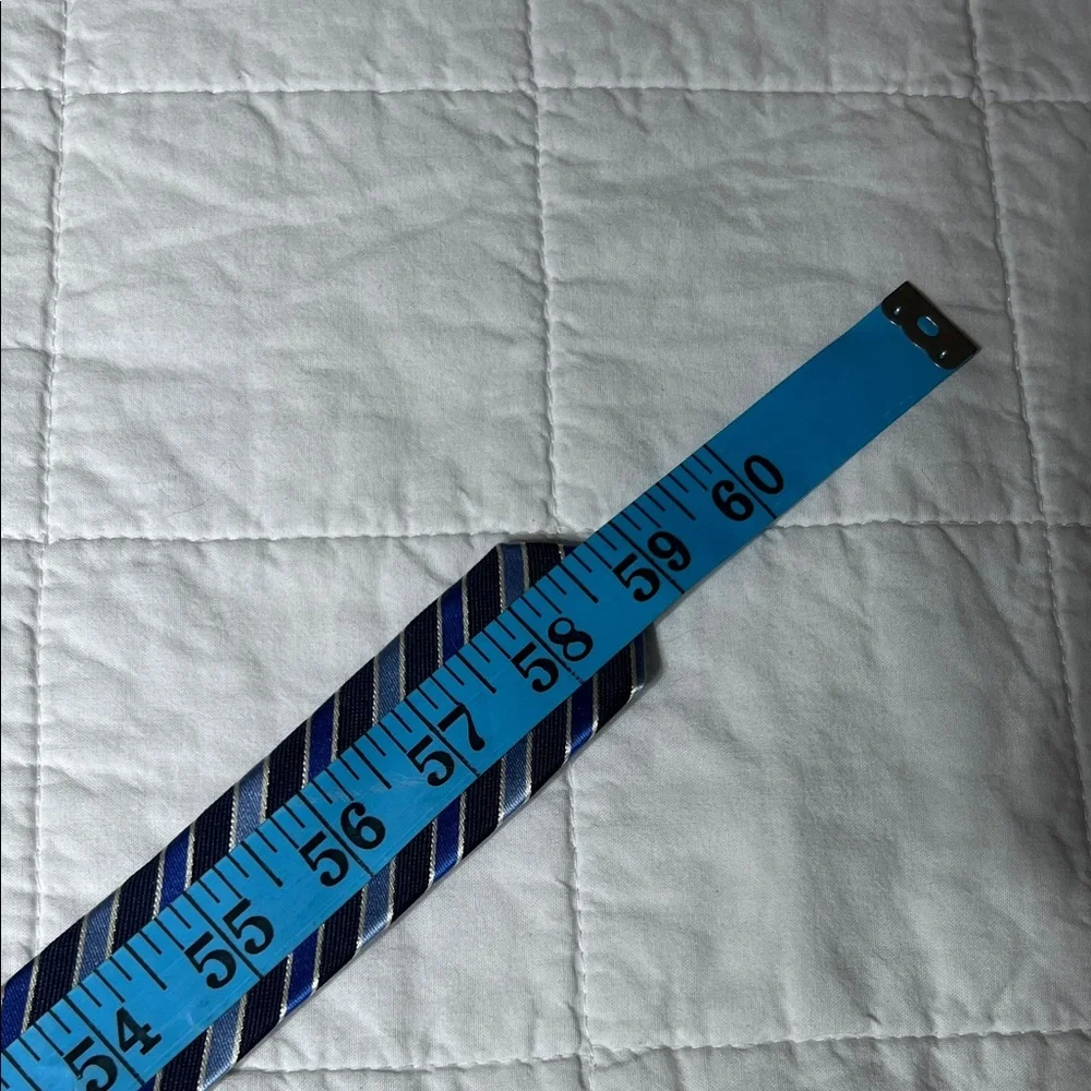 Vintage NWT Nautica‎ Blue and Gray Striped Tie 100% silk